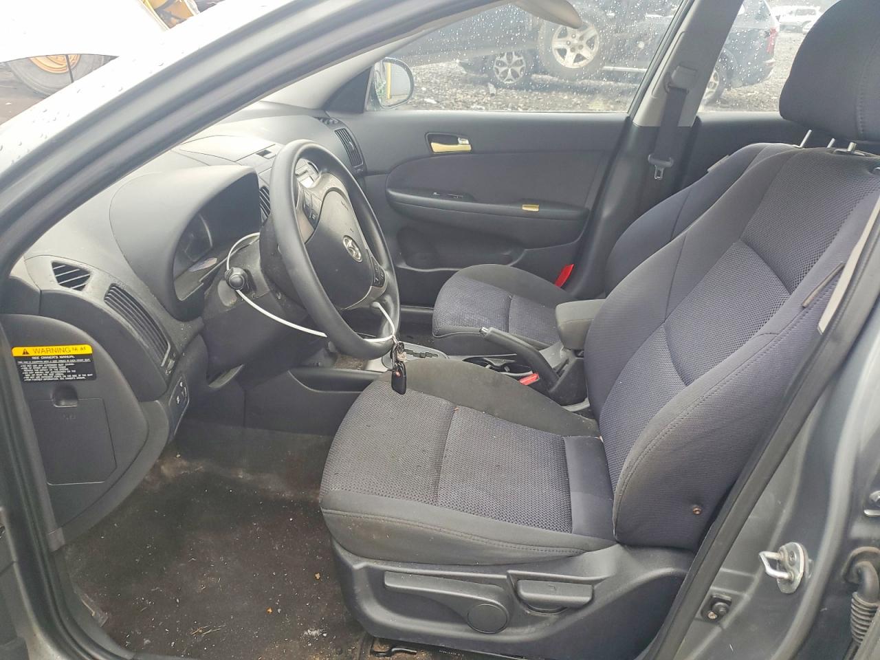 2010 HYUNDAI ELANTRA