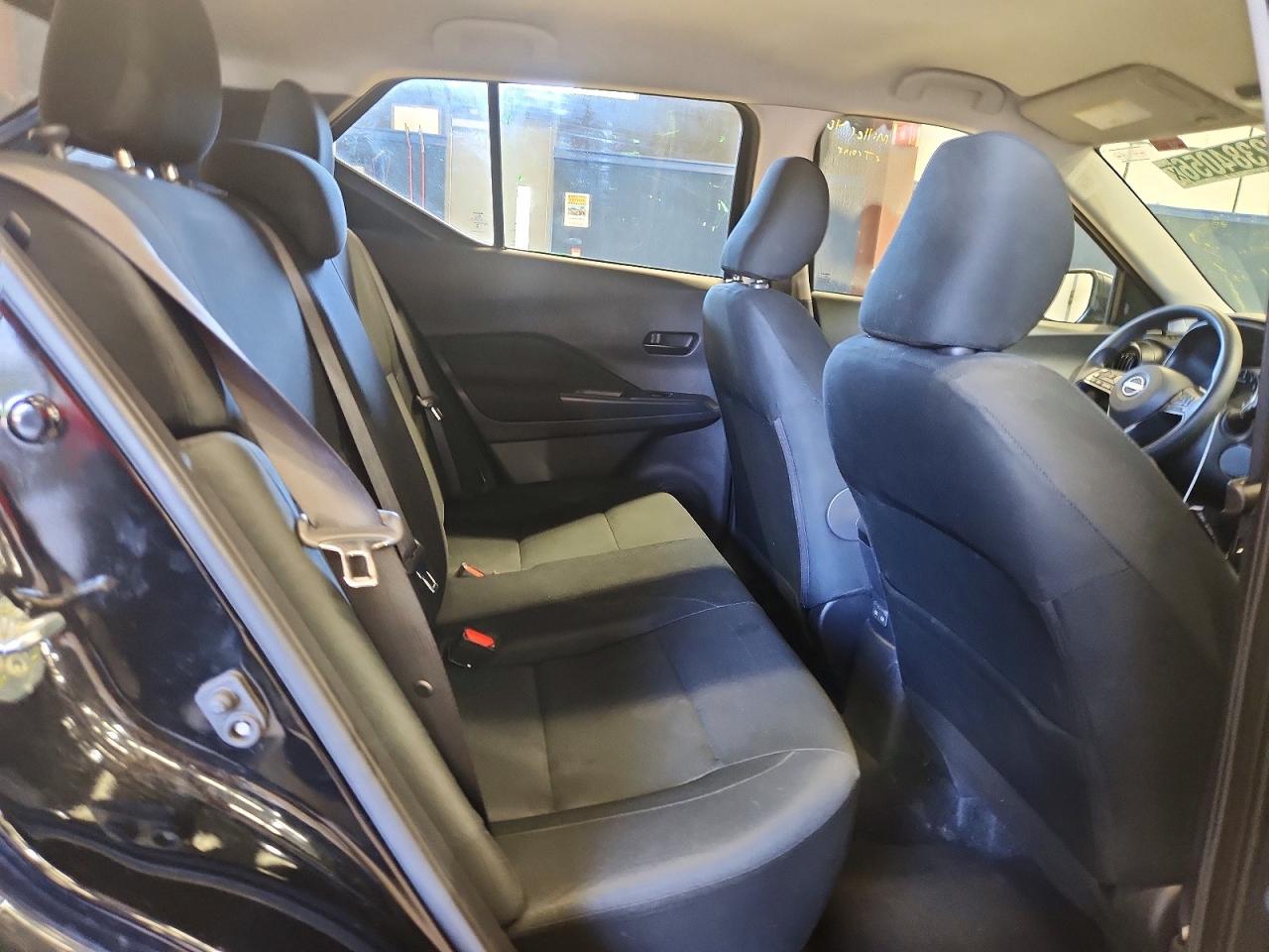 2024 NISSAN KICKS