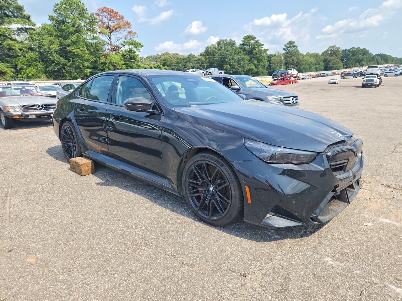 2025 BMW M5