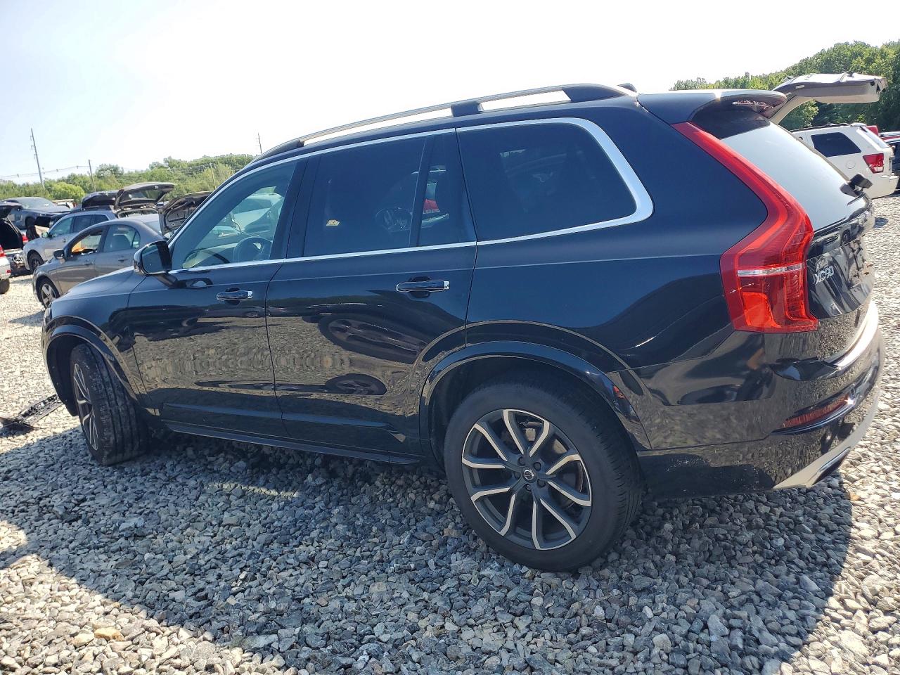 2016 VOLVO XC90