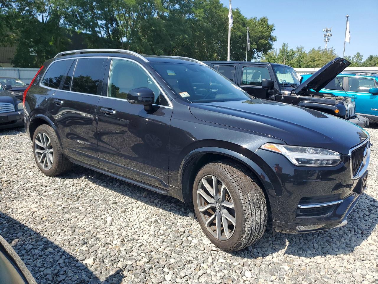 2016 VOLVO XC90