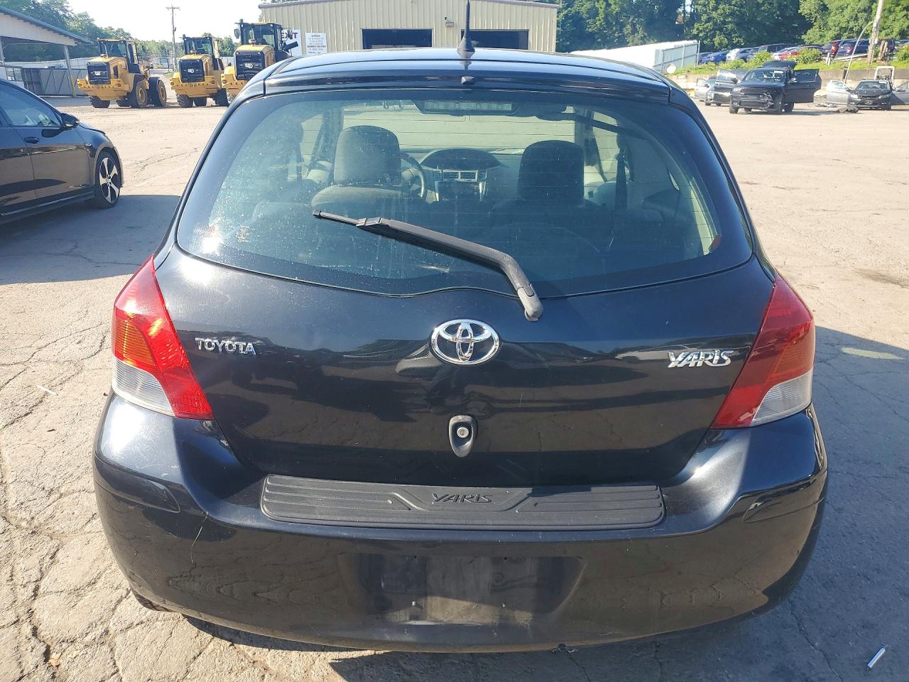 2010 TOYOTA YARIS