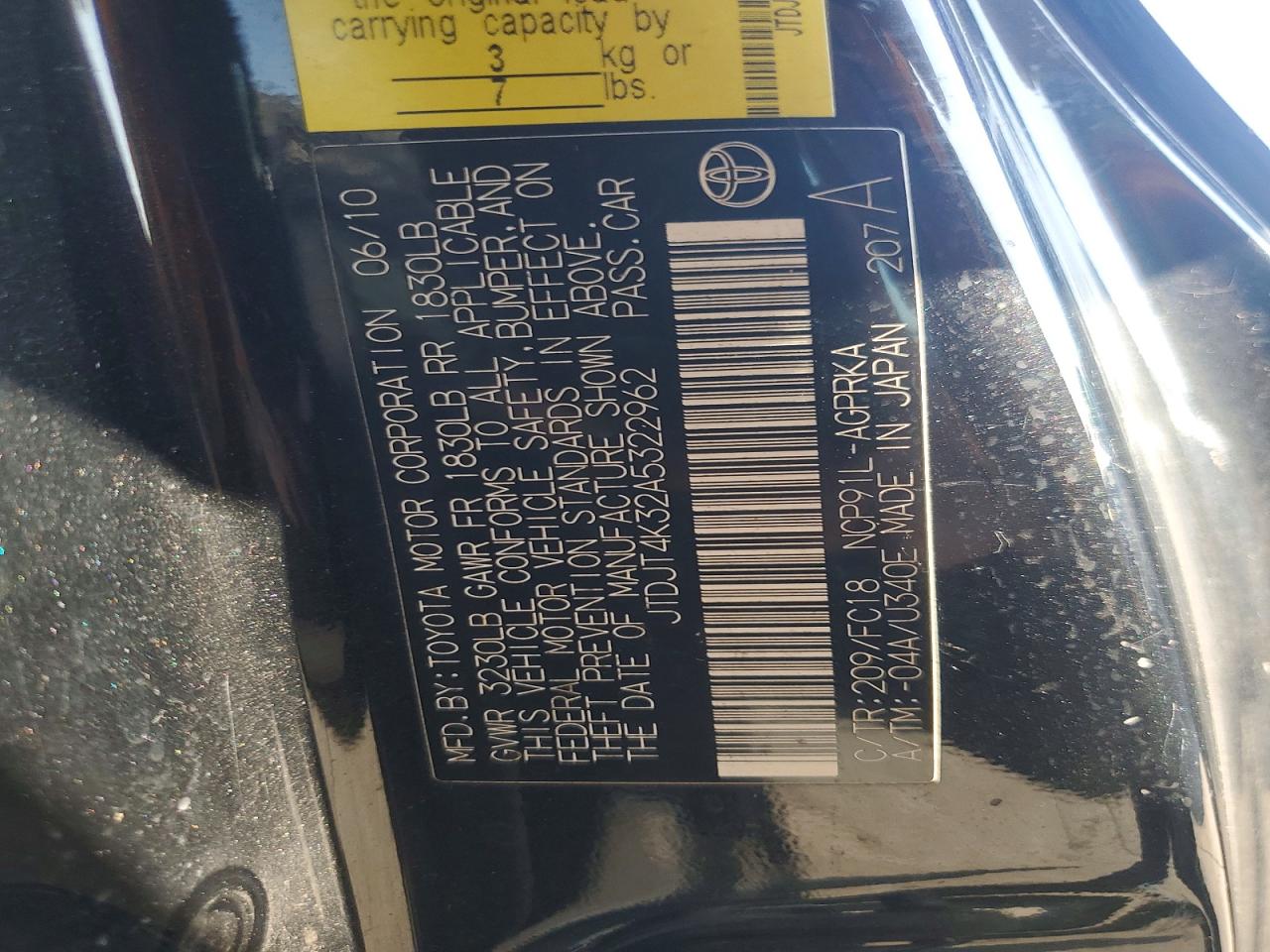 2010 TOYOTA YARIS