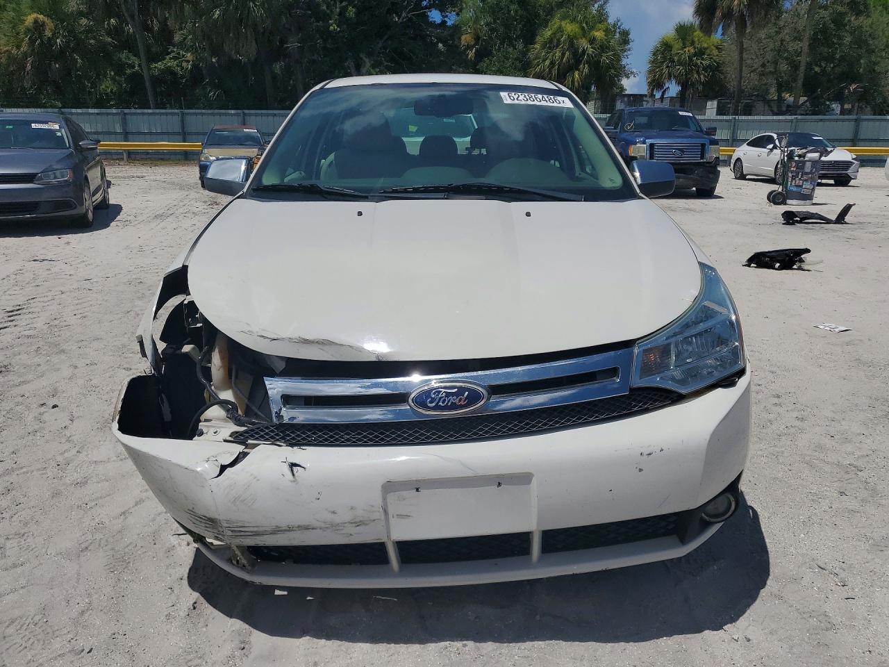2011 FORD FOCUS