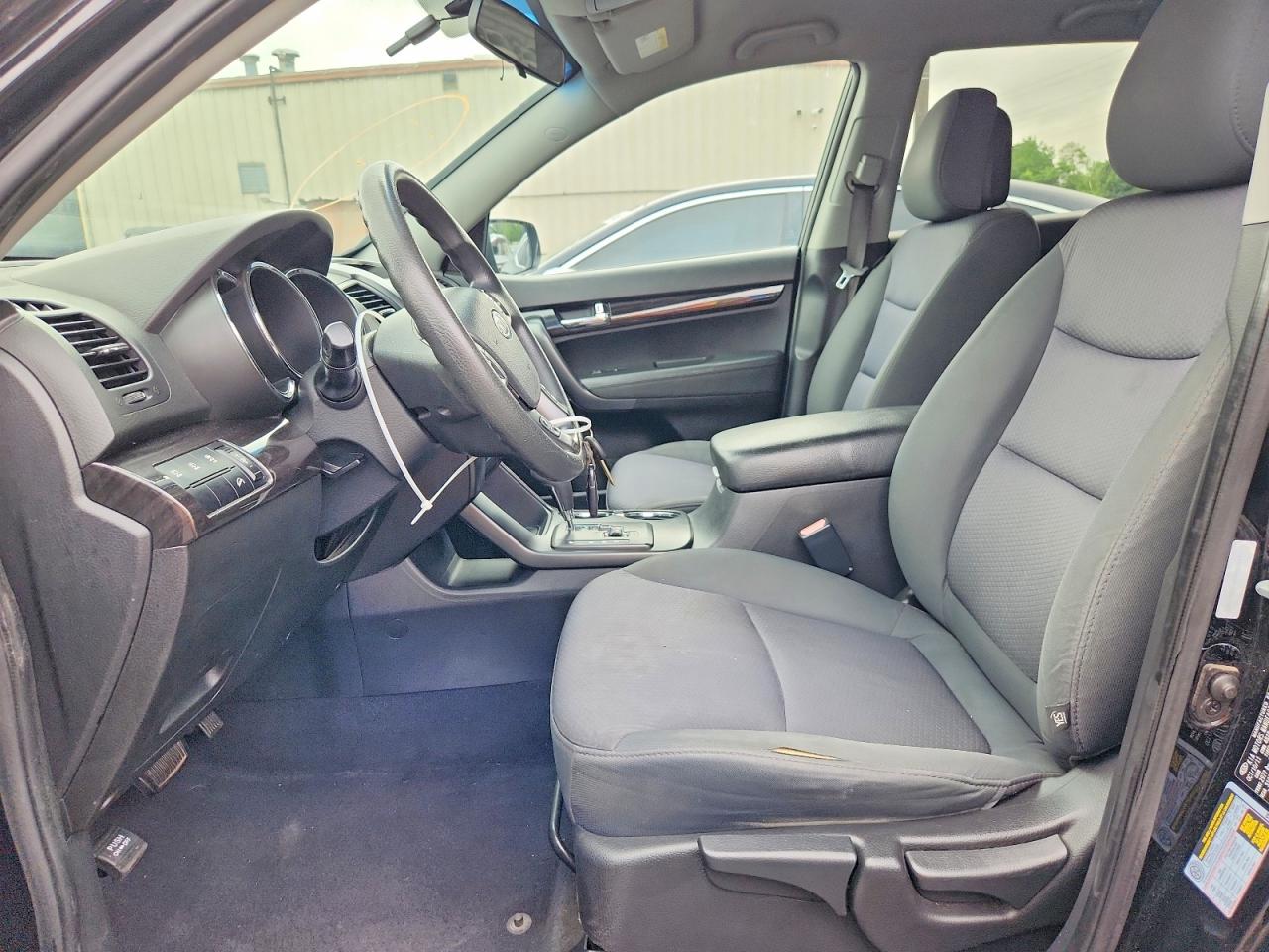 2012 KIA SORENTO