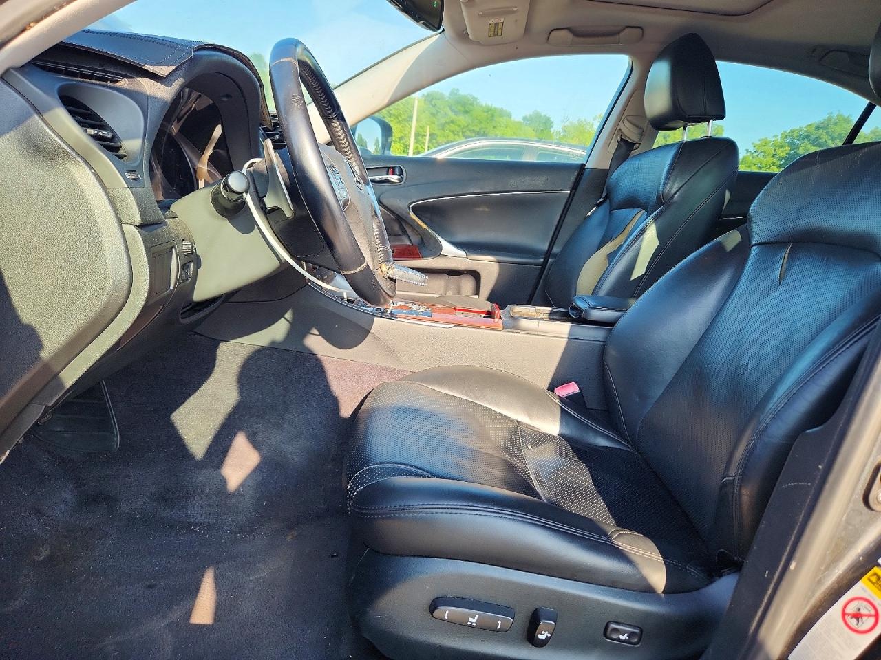 2007 LEXUS IS