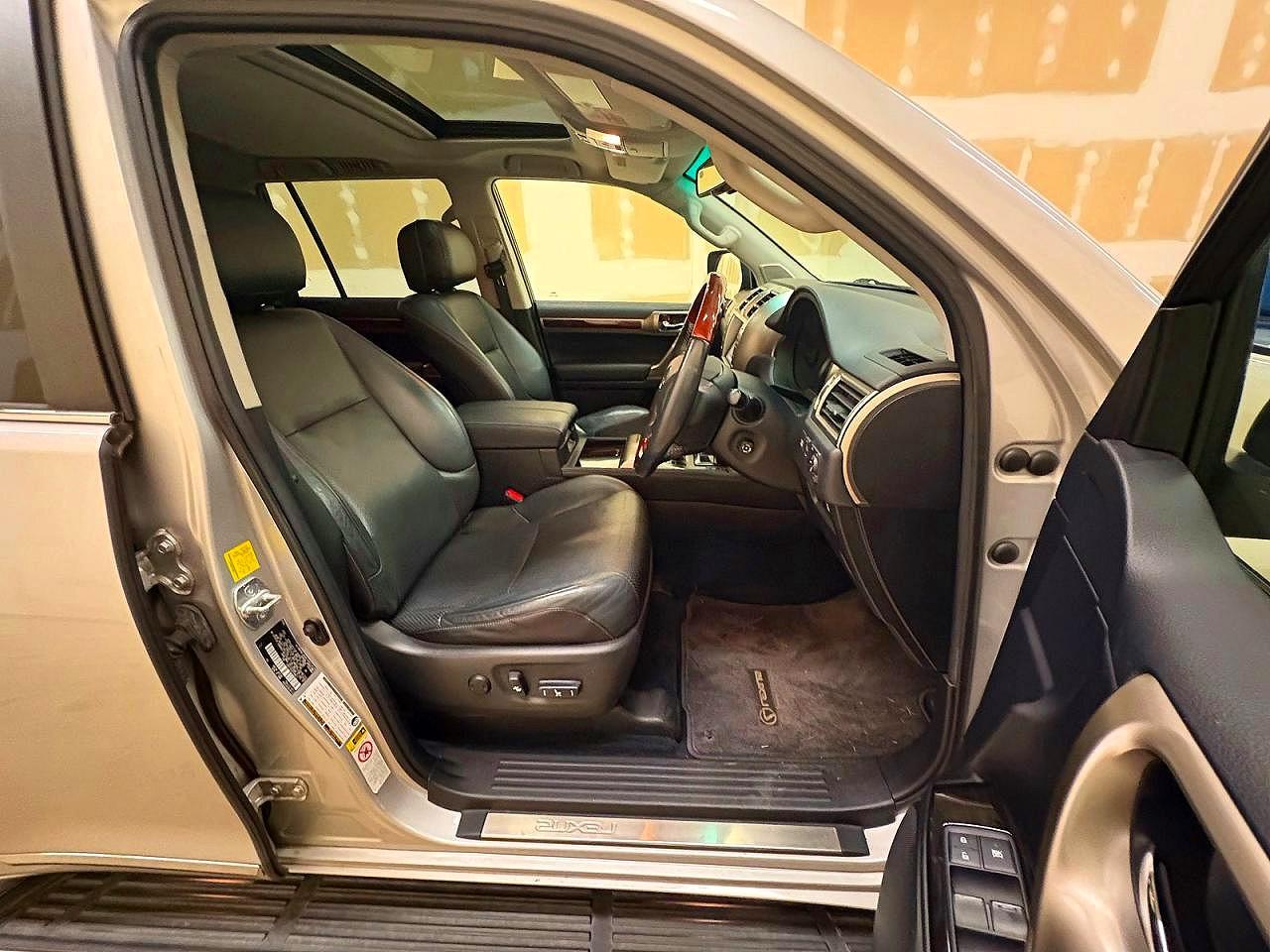 2010 LEXUS GX