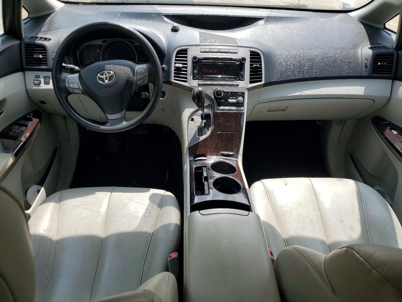 2010 TOYOTA VENZA