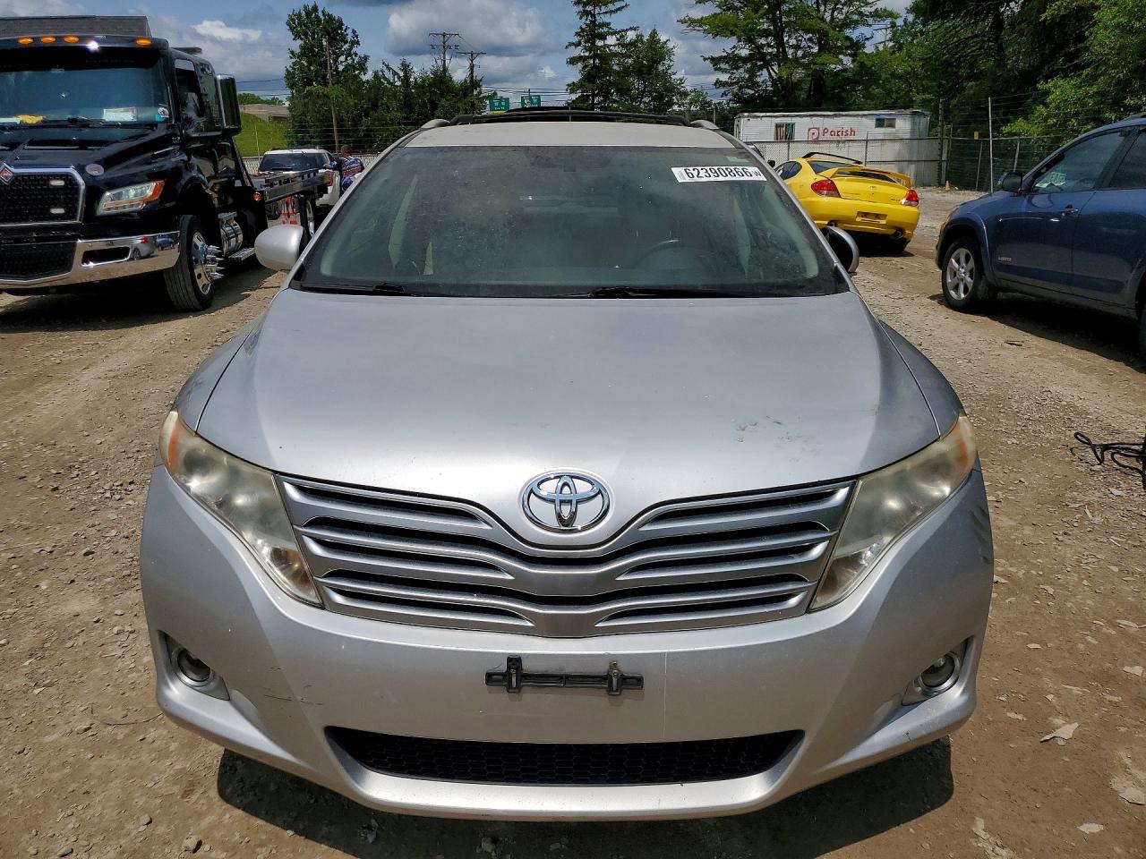 2010 TOYOTA VENZA