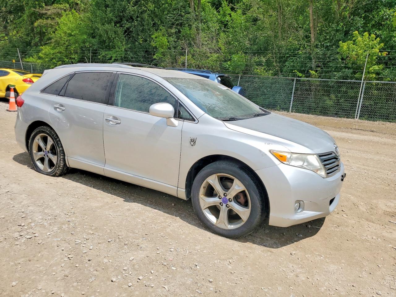 2010 TOYOTA VENZA