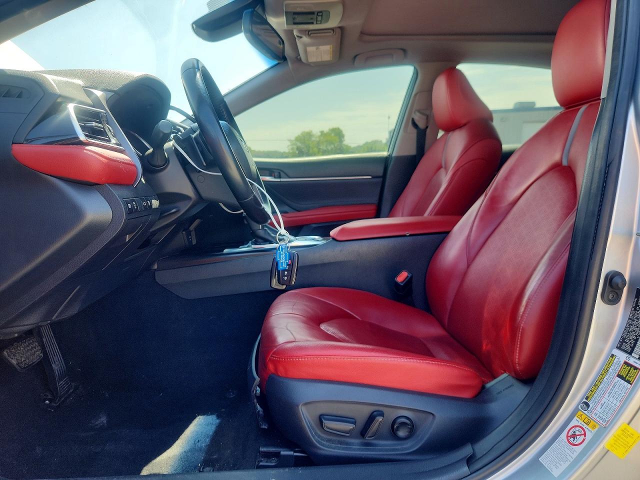2018 TOYOTA CAMRY