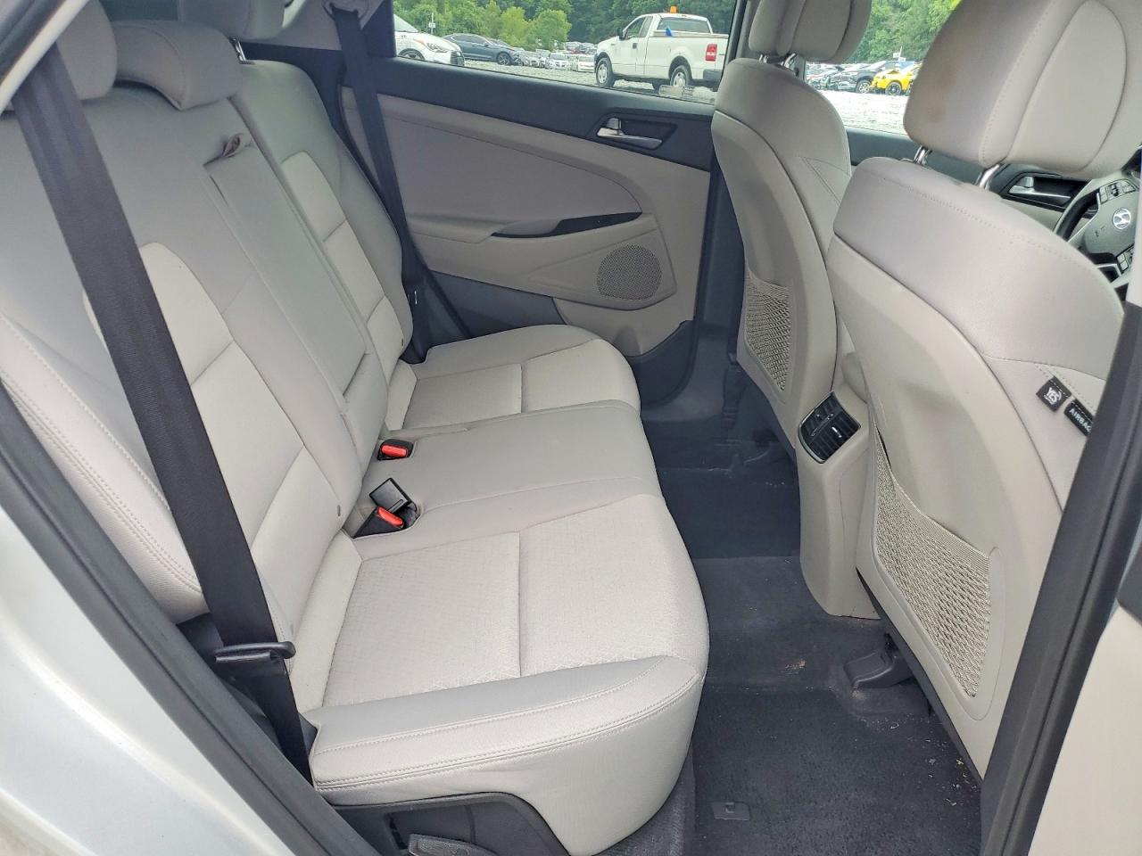 2017 HYUNDAI TUCSON