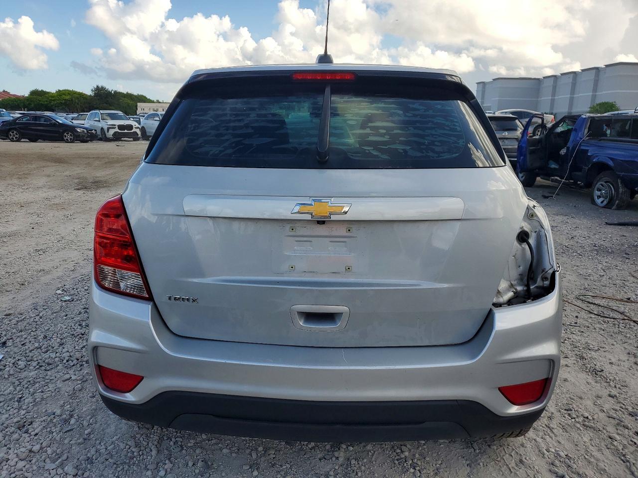 2018 CHEVROLET TRAX