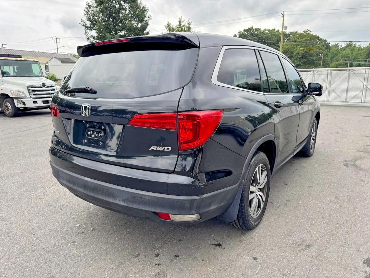 2016 HONDA PILOT