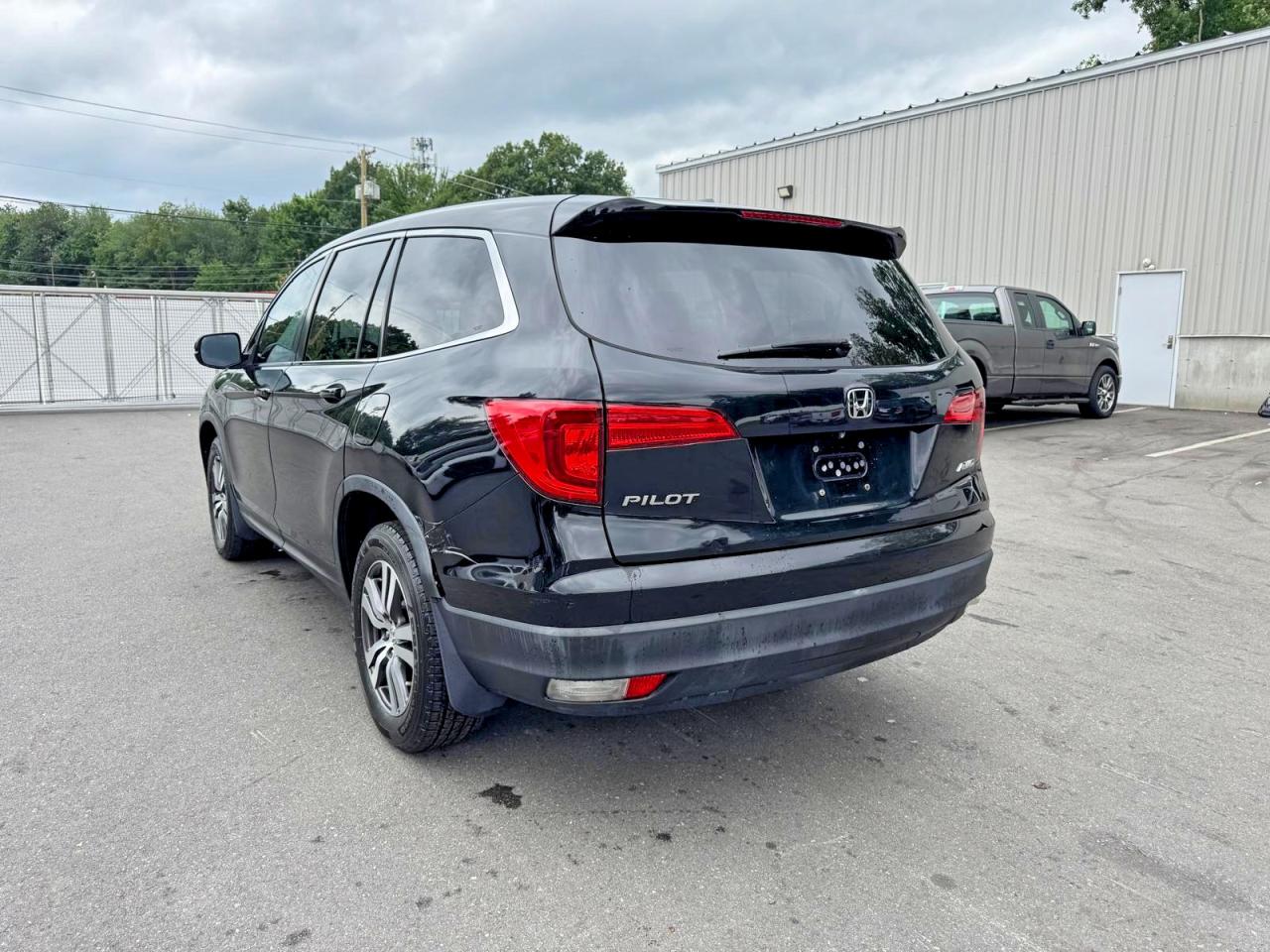 2016 HONDA PILOT