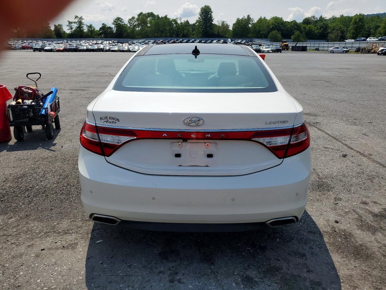 2017 HYUNDAI AZERA