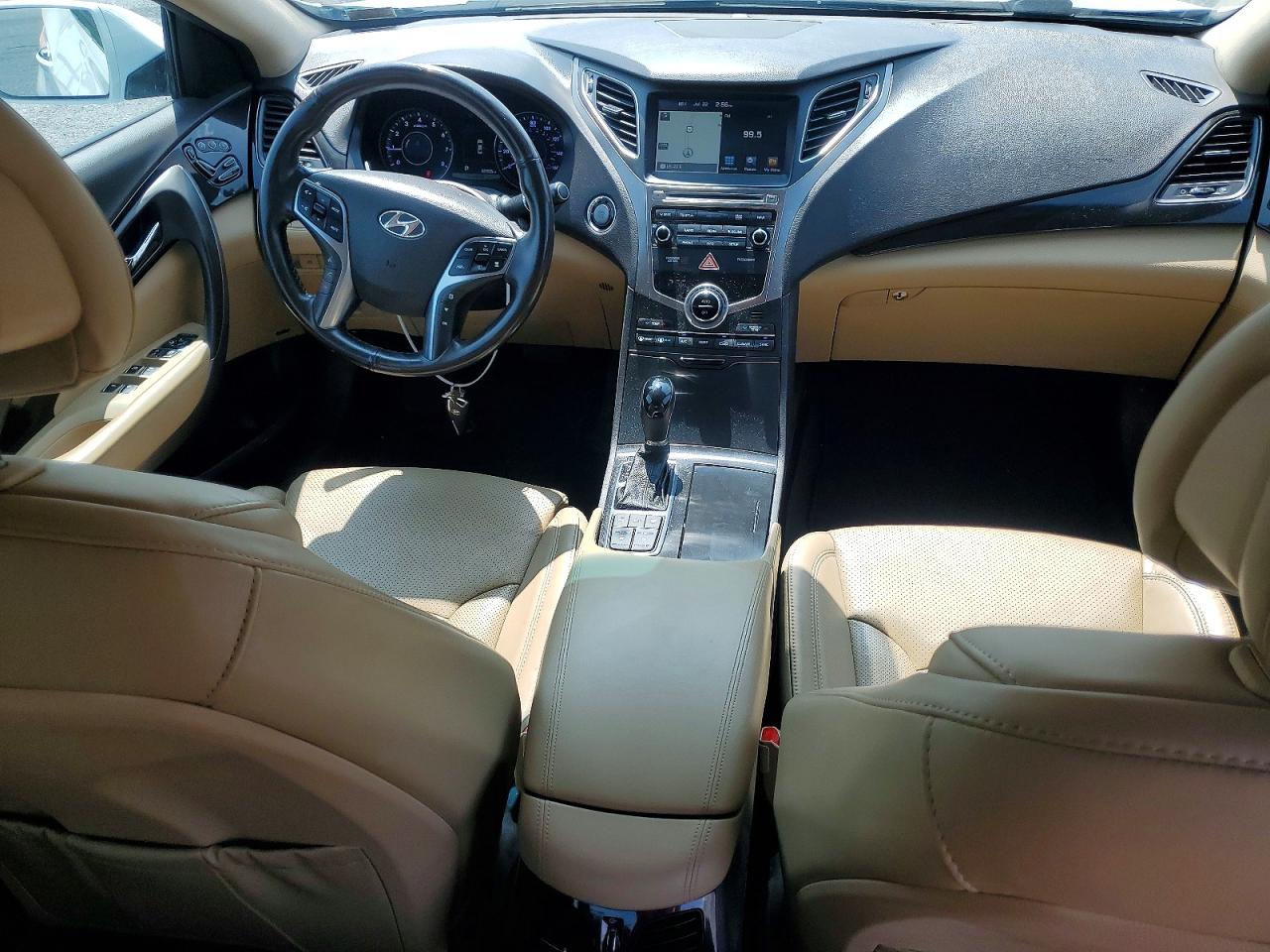 2017 HYUNDAI AZERA