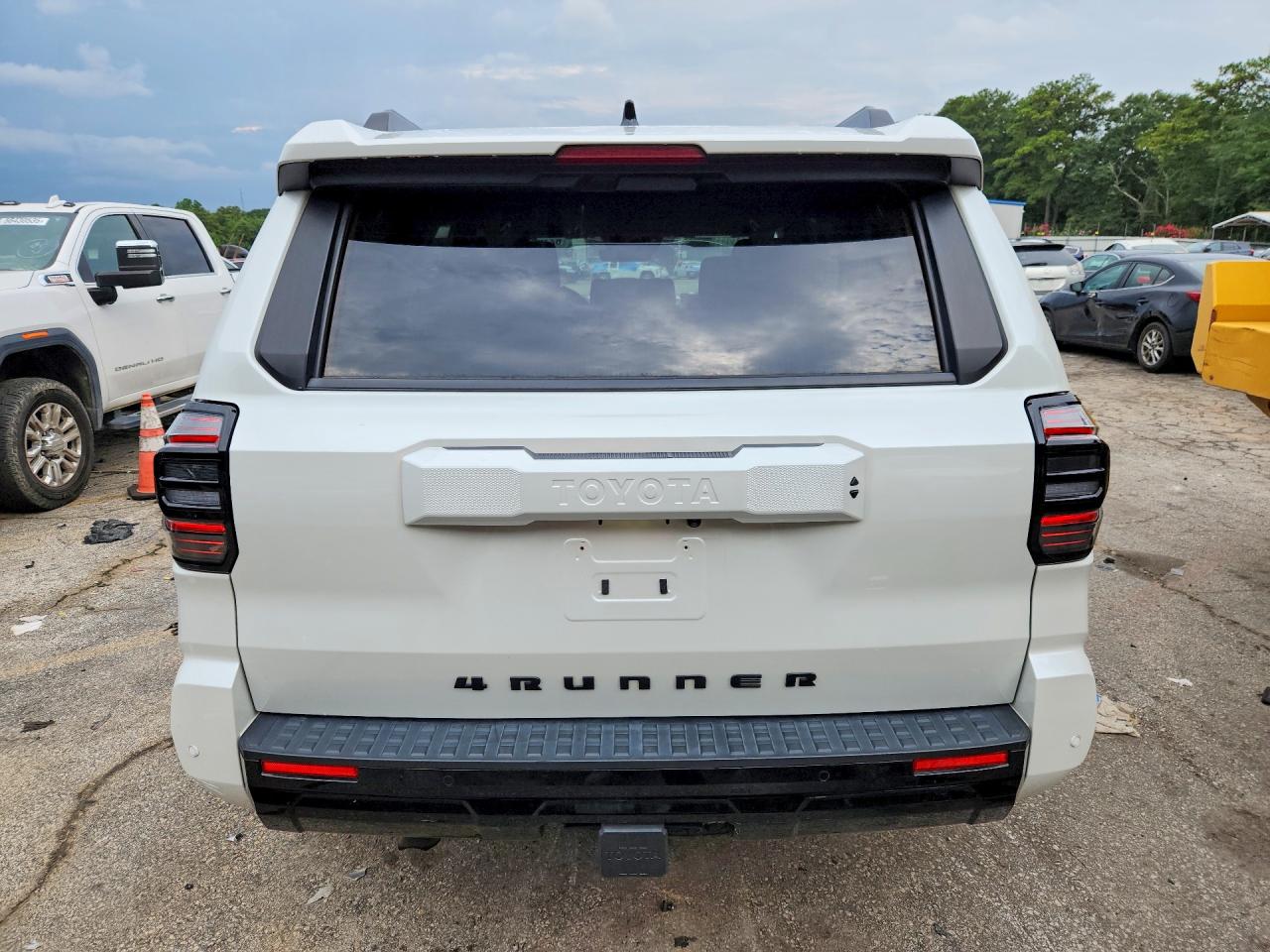 2025 TOYOTA 4RUNNER