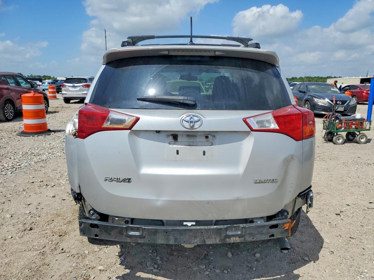 2013 TOYOTA RAV4