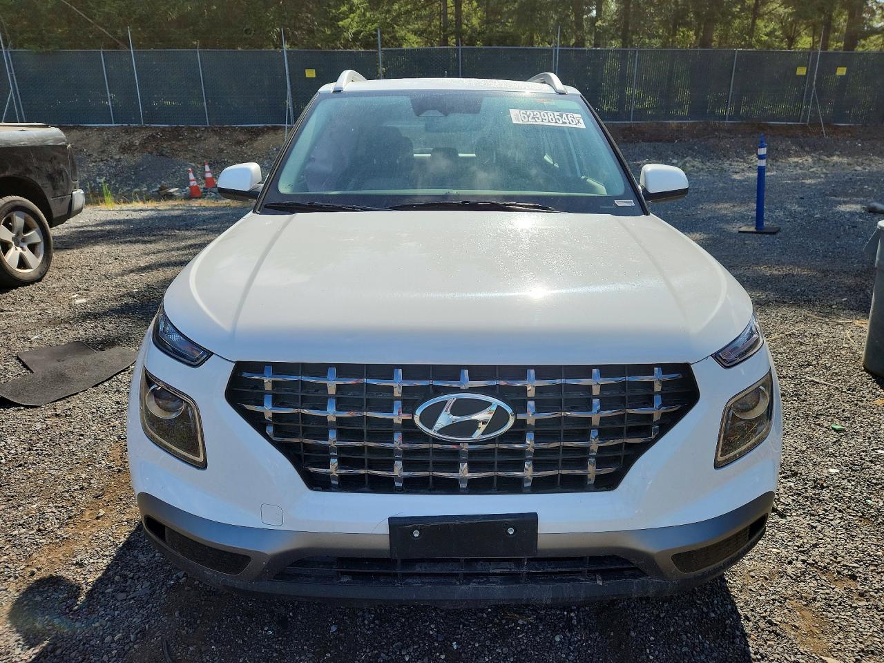 2025 HYUNDAI VENUE