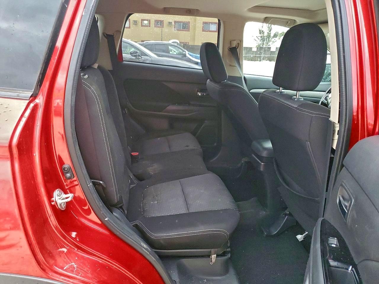 2017 MITSUBISHI OUTLANDER