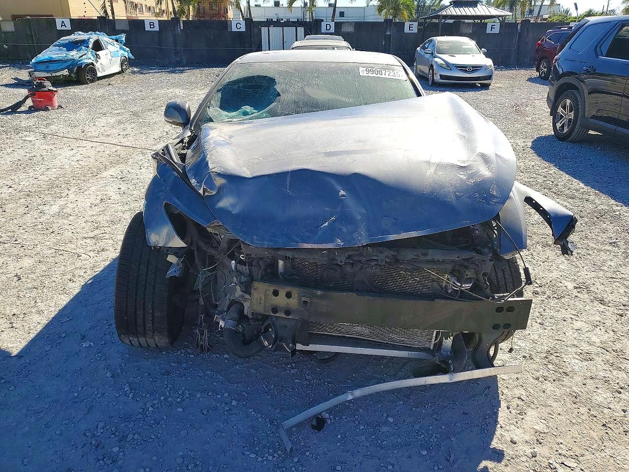 2017 INFINITI Q60
