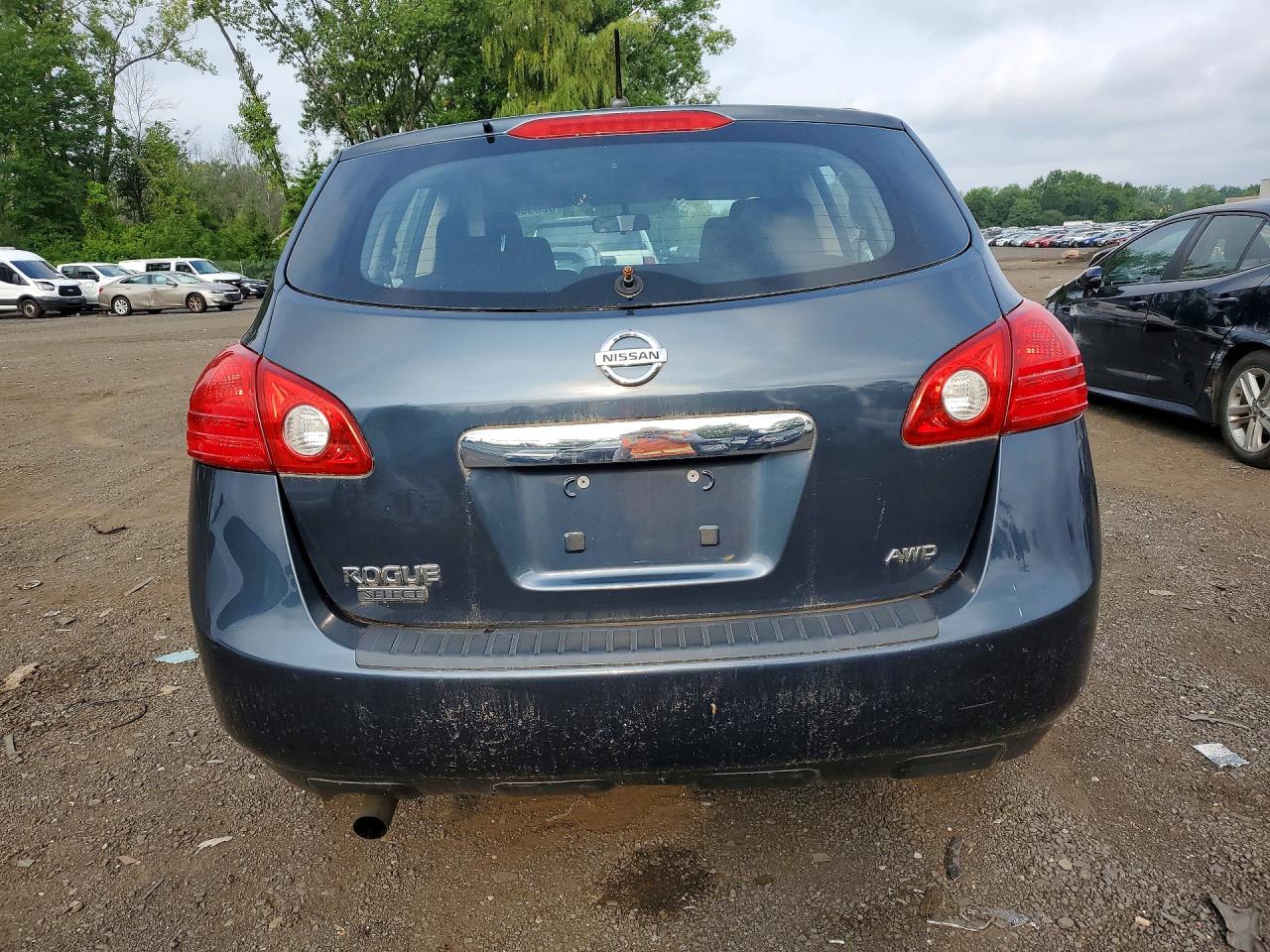 2014 NISSAN ROGUE