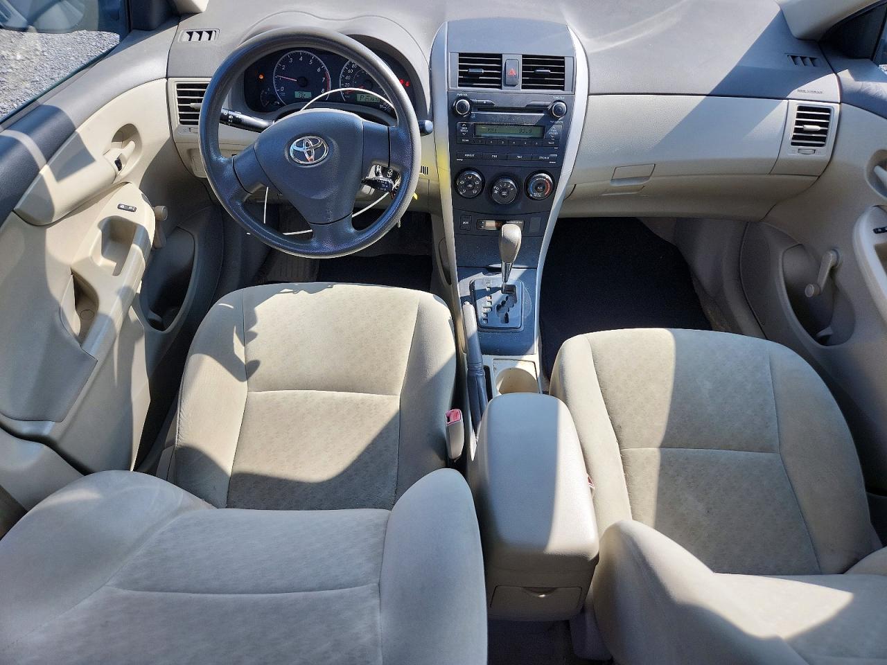 2010 TOYOTA COROLLA