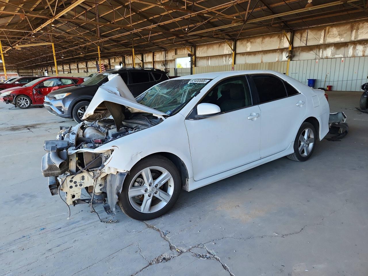 2014 TOYOTA CAMRY