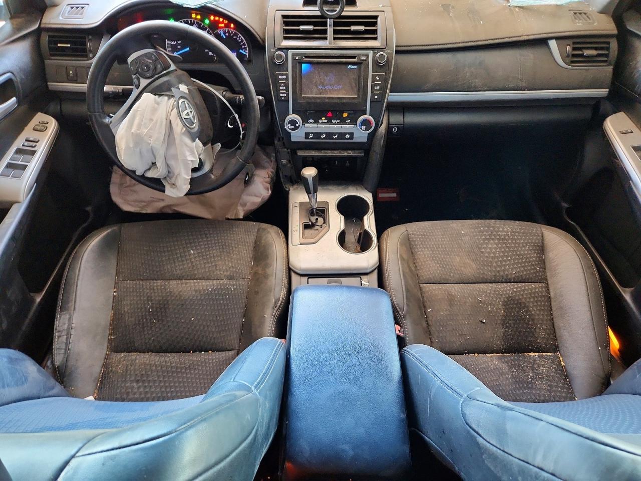 2014 TOYOTA CAMRY