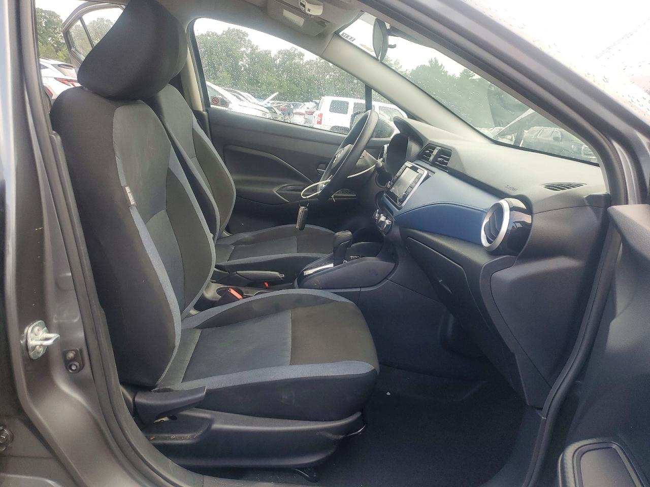 2025 NISSAN VERSA