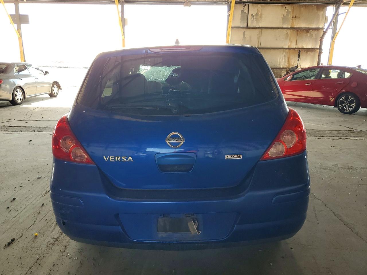 2012 NISSAN VERSA