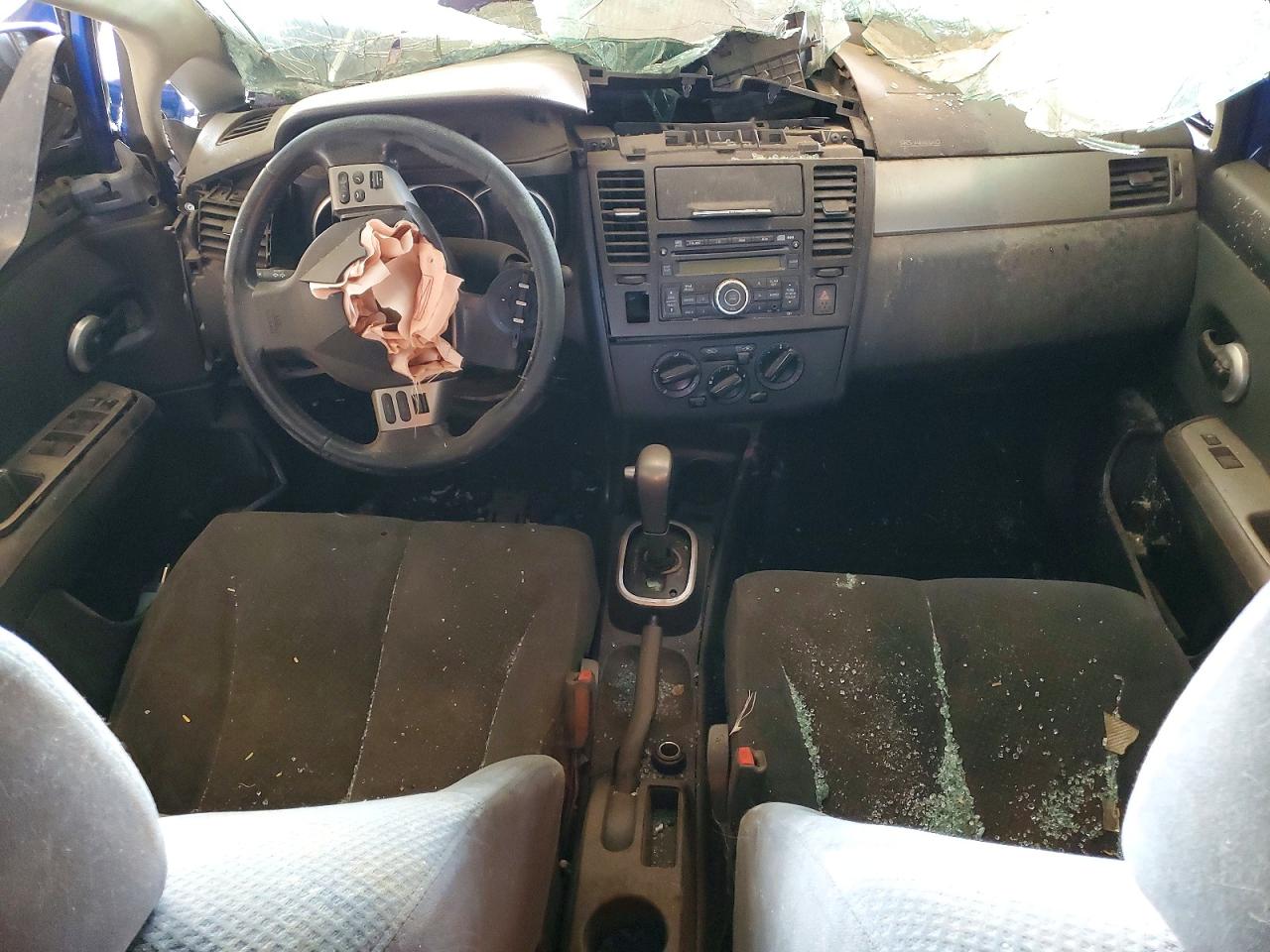 2012 NISSAN VERSA