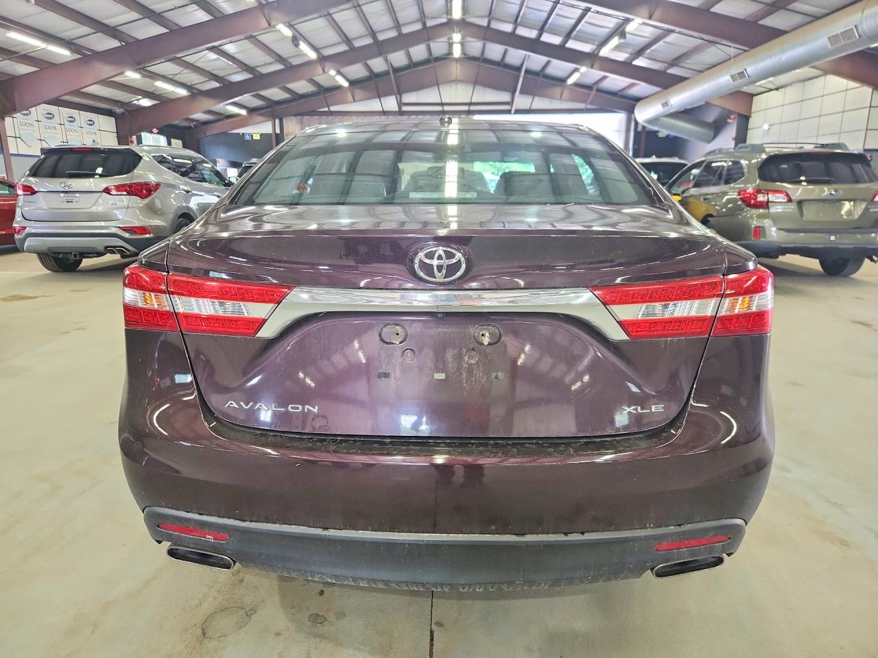 2013 TOYOTA AVALON