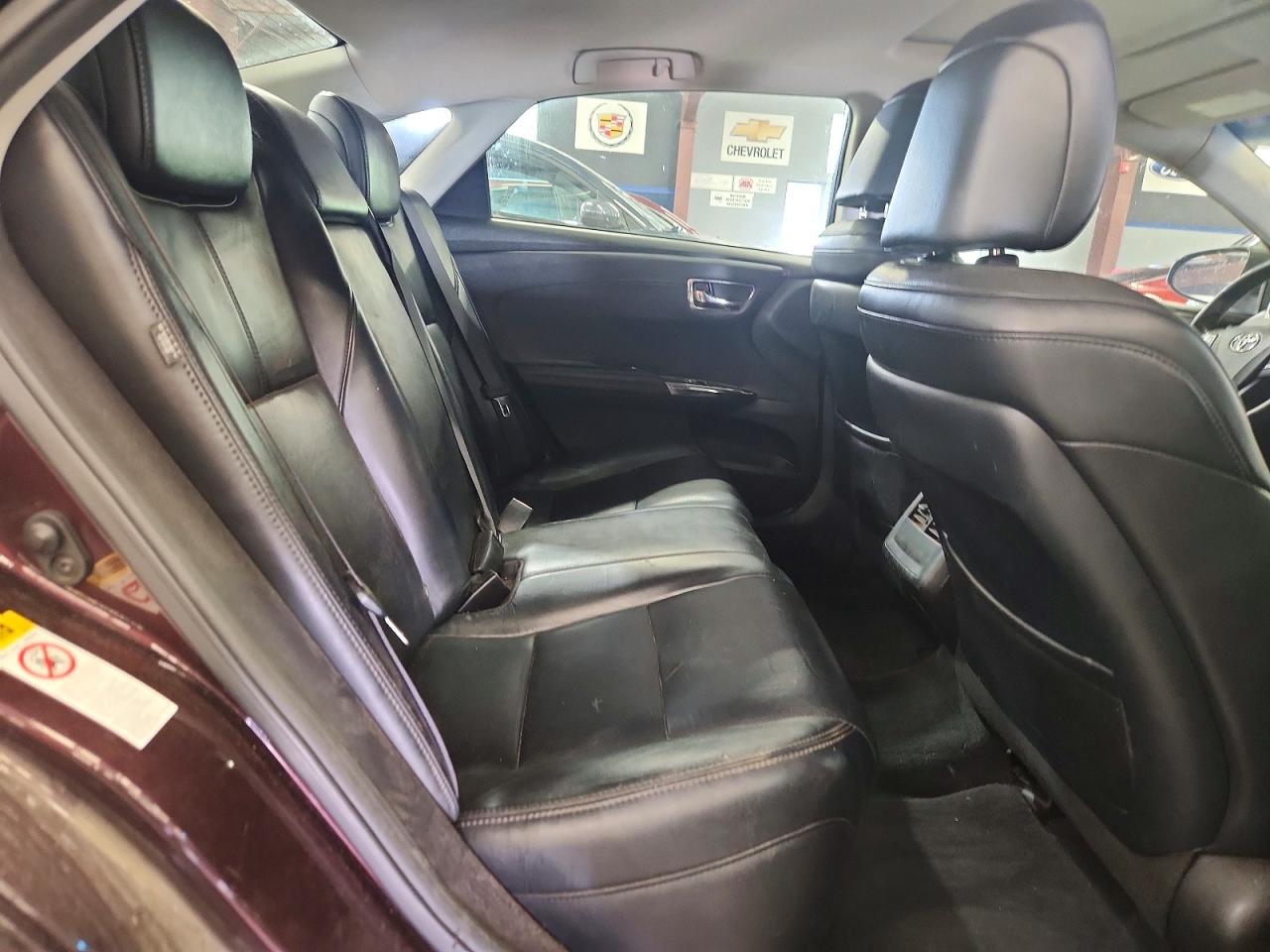 2013 TOYOTA AVALON