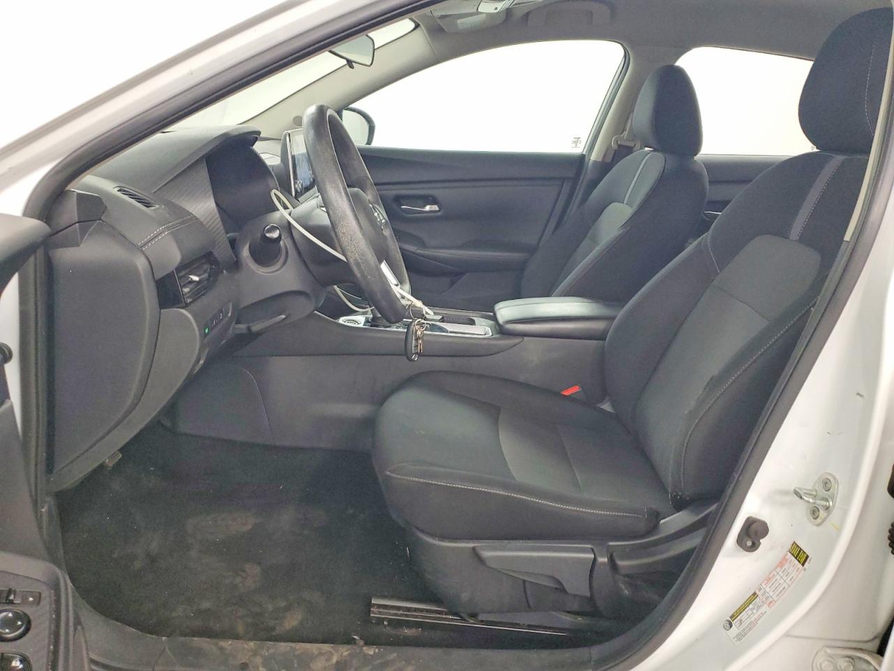 2023 NISSAN SENTRA