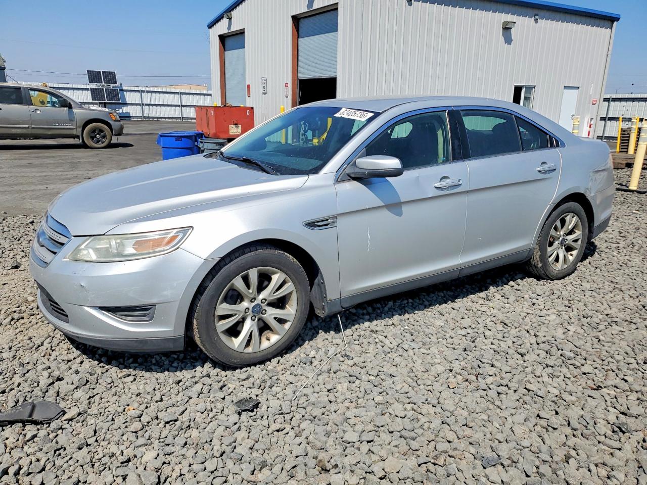 2010 FORD TAURUS