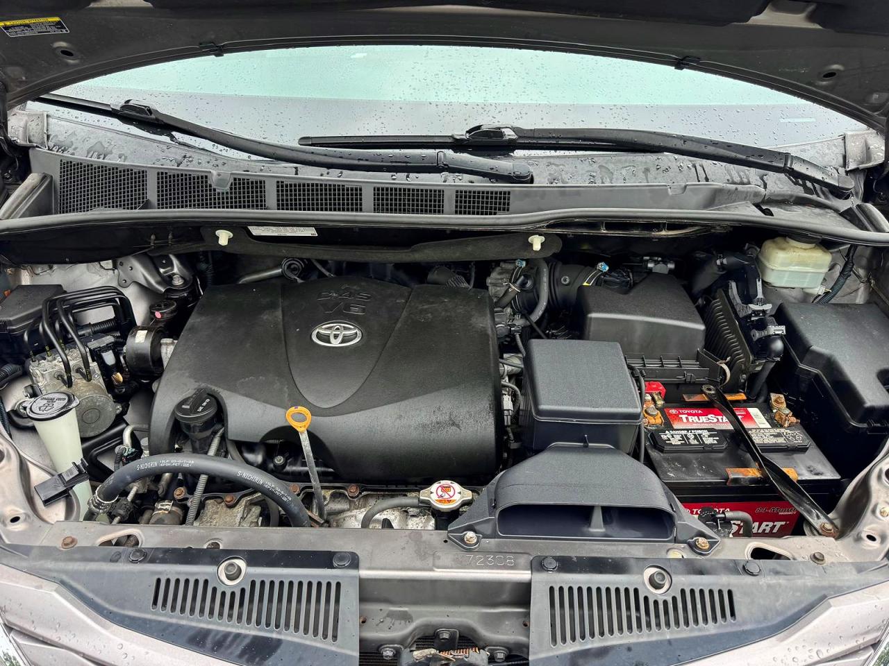 2017 TOYOTA SIENNA