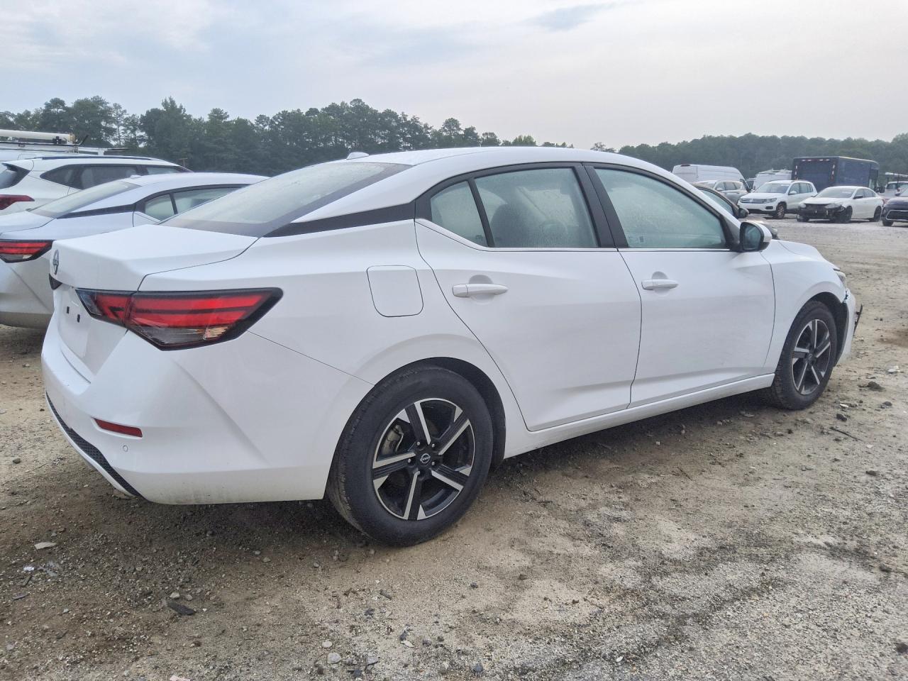2025 NISSAN SENTRA