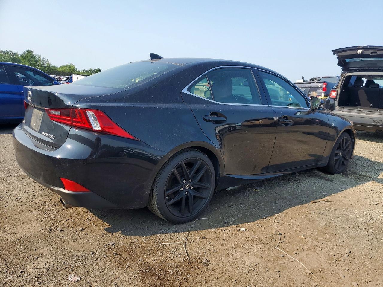 2015 LEXUS IS