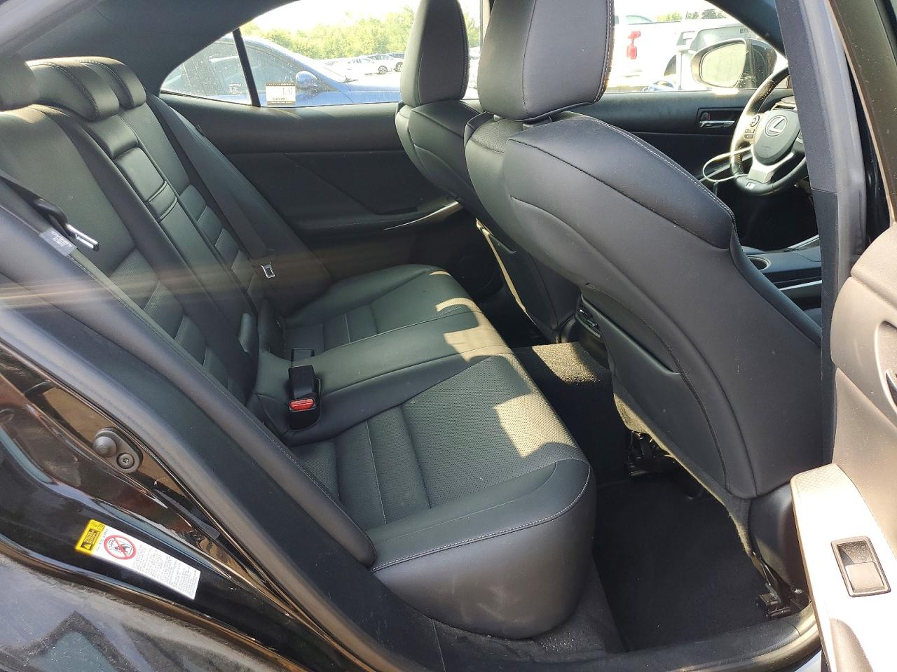 2015 LEXUS IS