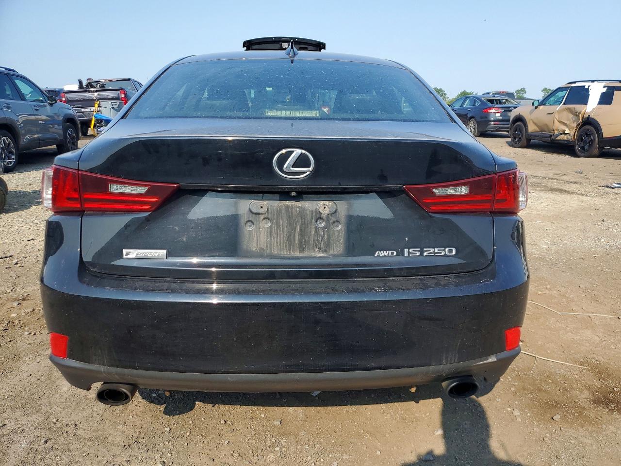 2015 LEXUS IS
