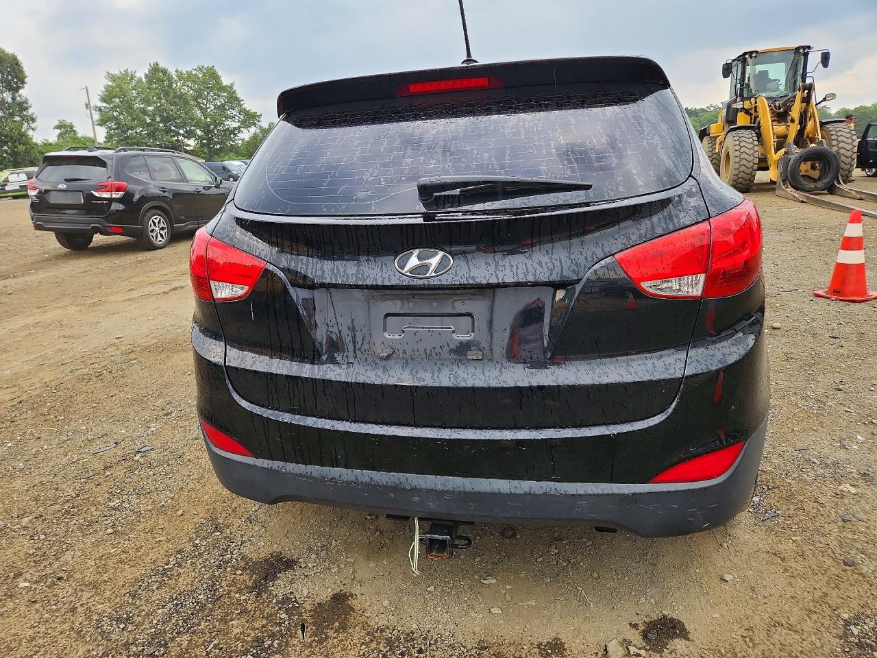 2011 HYUNDAI TUCSON