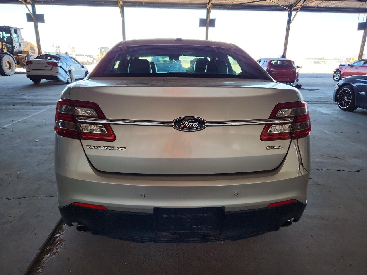 2013 FORD TAURUS