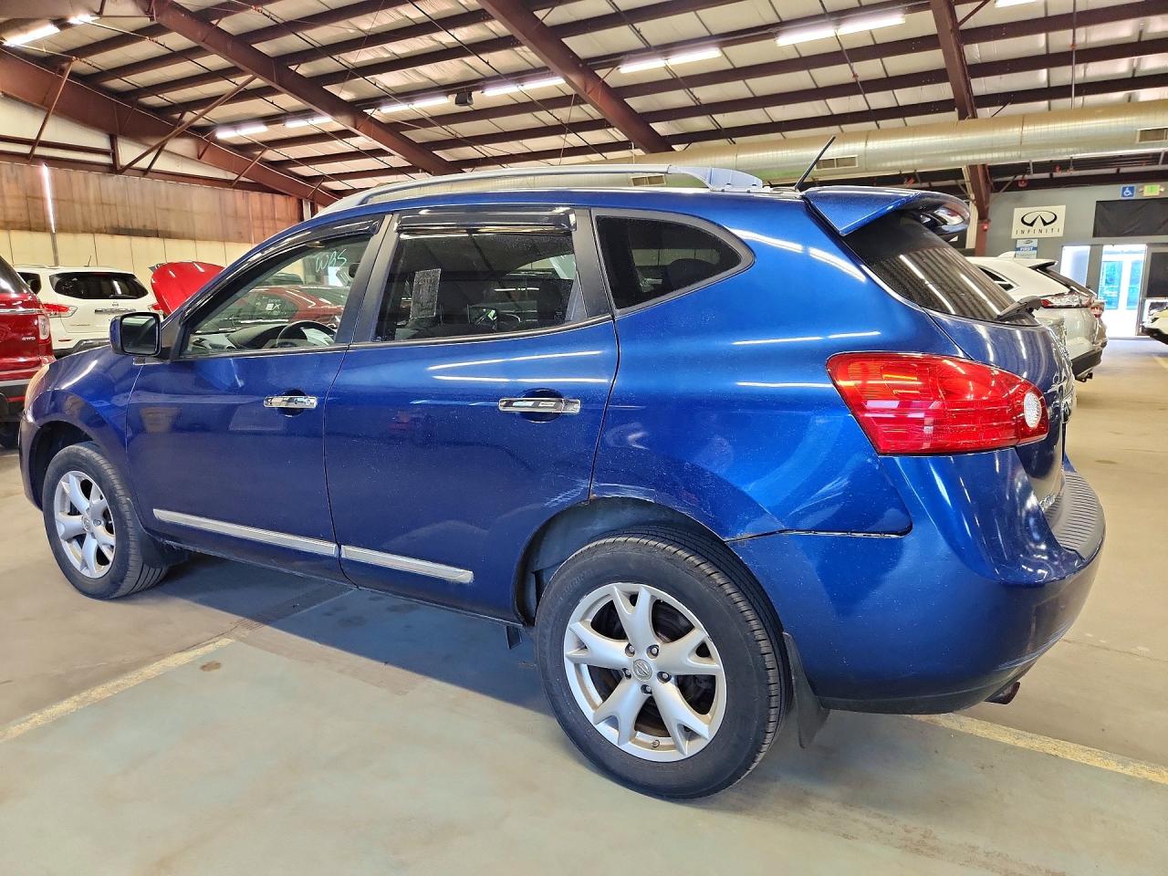 2011 NISSAN ROGUE