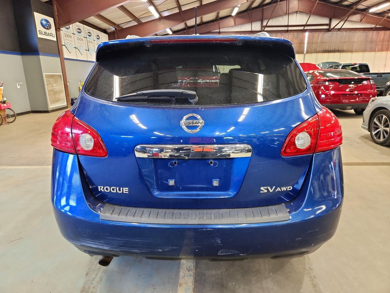 2011 NISSAN ROGUE