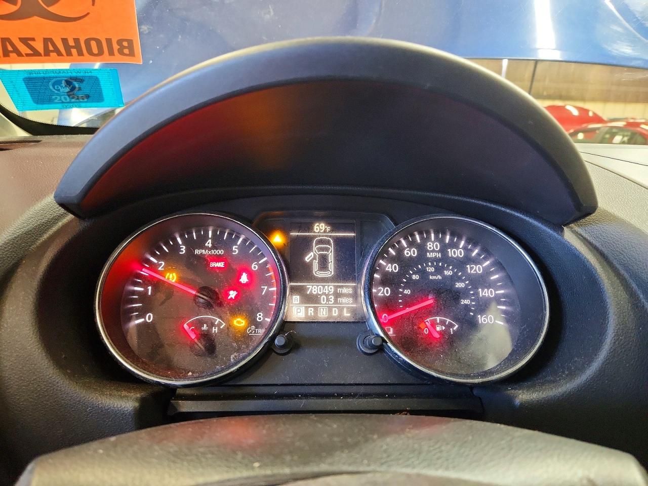 2011 NISSAN ROGUE