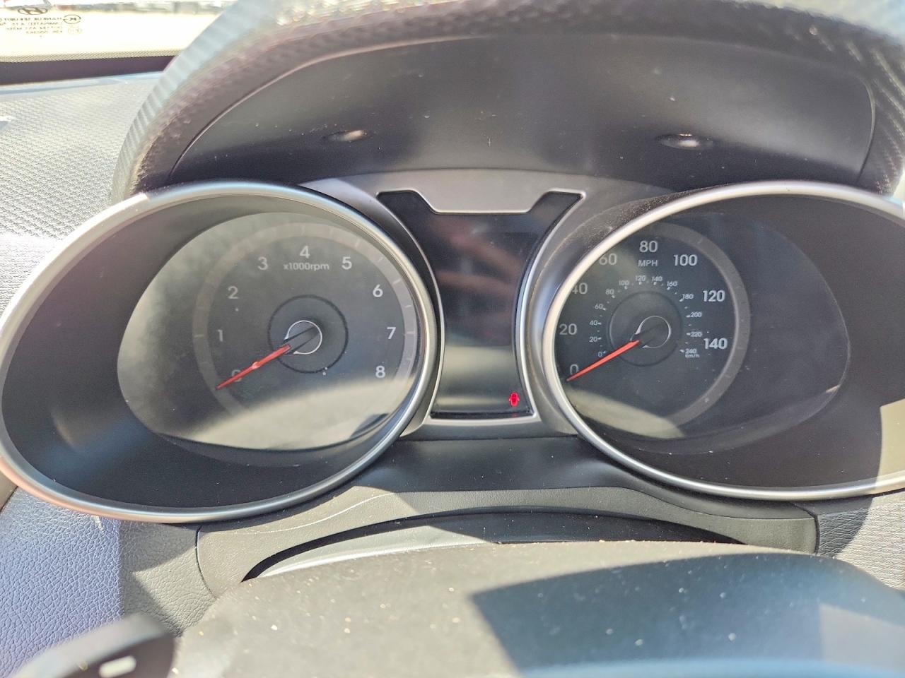 2012 HYUNDAI VELOSTER B