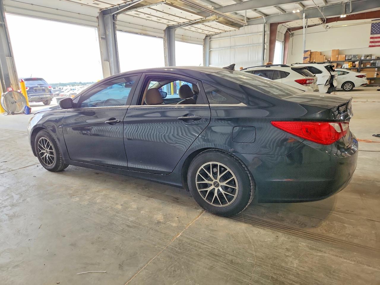 2011 HYUNDAI SONATA