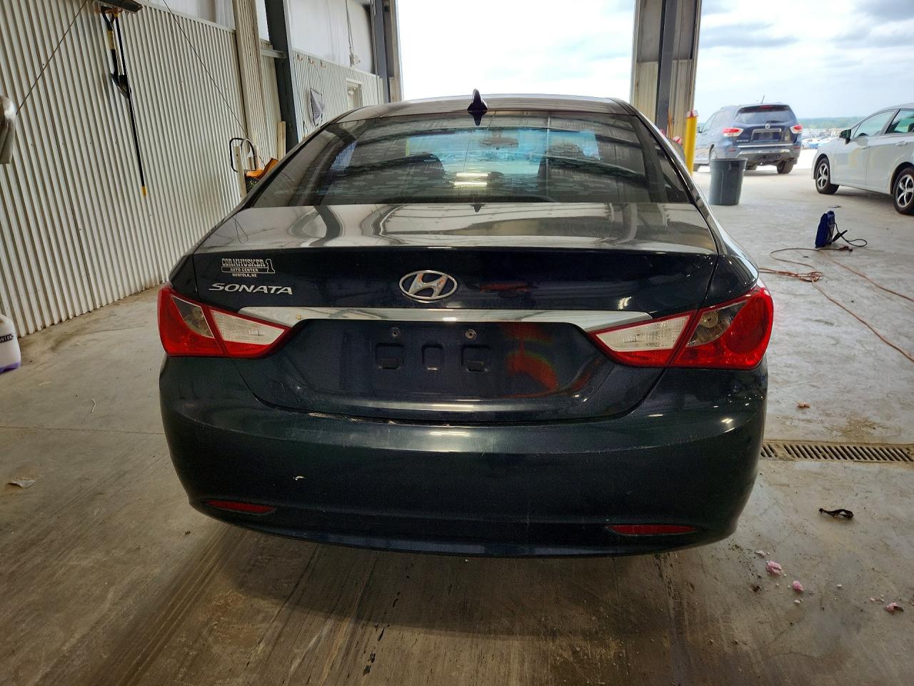 2011 HYUNDAI SONATA